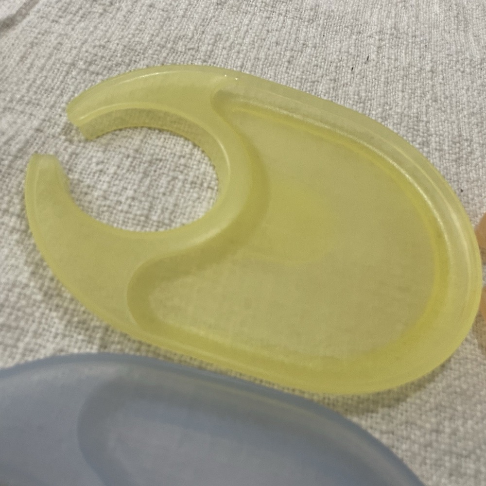 Tupperware Impressions Set of‎ 4 Cup Holder Snackatizer Tray Snack Plates Gift - Picture 5 of 7